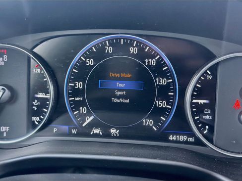 Used 2024 Buick Enclave Avenir w/ Avenir Technology Package FWD image 50
