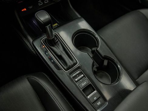 Used 2022 Honda Civic Touring image 21
