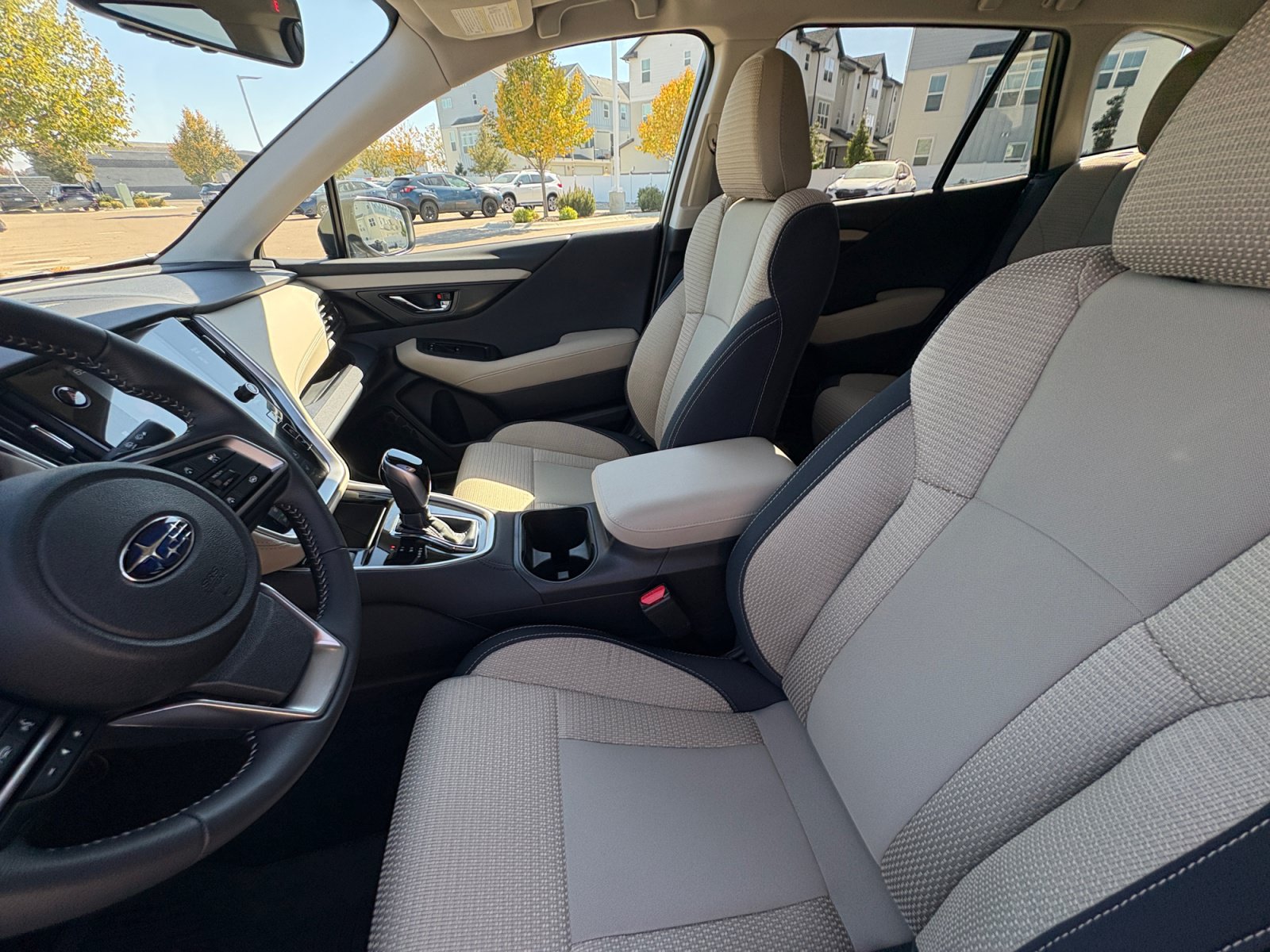 Certified 2025 Subaru Outback Premium AWD/4WD image 14