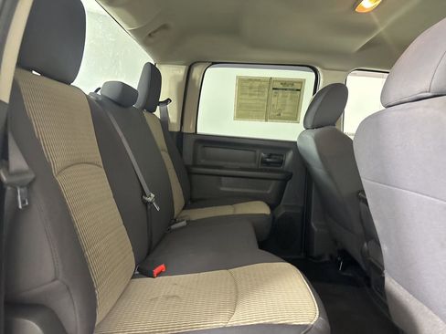 Used 2012 RAM 2500 ST w/ Chrome Appearance Group AWD/4WD image 23