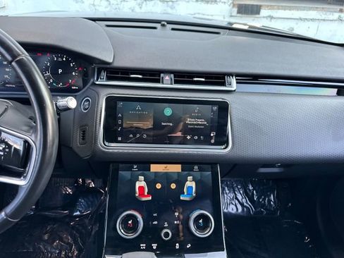 Used 2021 Land Rover Range Rover Velar S image 20