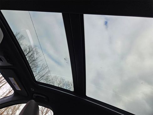 Certified 2023 BMW X1 xDrive28i w/ Premium Package image 19