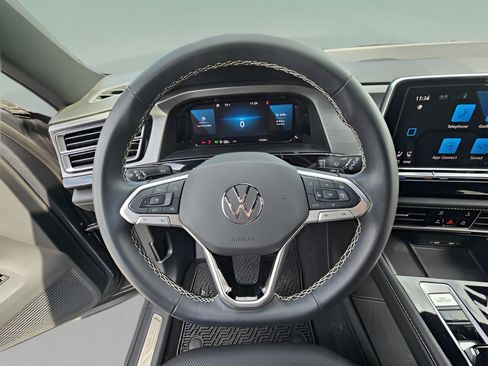 Used 2024 Volkswagen Atlas Cross Sport SE AWD/4WD image 22