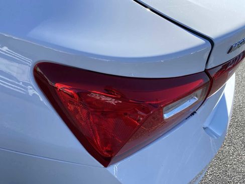 Used 2024 Chevrolet Malibu LT image 10