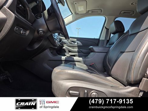 Used 2020 Chevrolet Traverse Premier AWD/4WD image 11