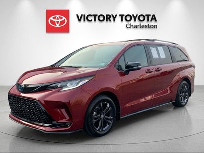Used 2025 Toyota Sienna XSE w/ XSE Premium Package