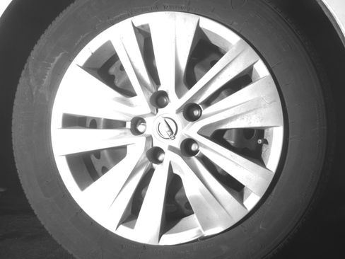 Used 2025 Nissan Sentra S FWD image 13