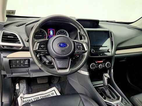 Used 2022 Subaru Forester Limited AWD/4WD image 12
