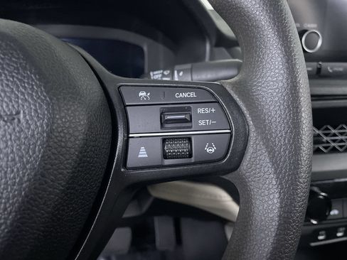 Used 2023 Honda Accord LX image 26