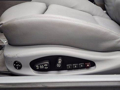 Used 2006 BMW M3 Convertible image 32