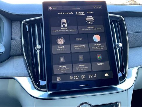 New 2026 Volvo XC90 T8 Ultra w/ Protection Package Premier image 22