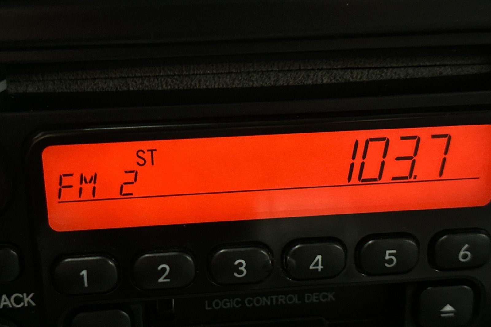 Used 2004 Toyota Tacoma PreRunner RWD image 23