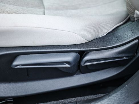 Used 2025 Honda Accord LX image 26