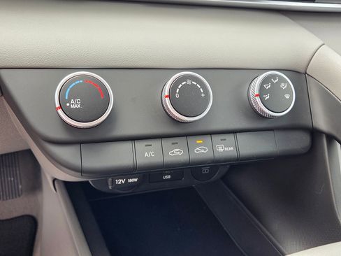 New 2026 Hyundai Elantra Sport FWD image 19