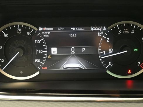 Used 2023 Land Rover Range Rover Evoque R-Dynamic S AWD/4WD image 12