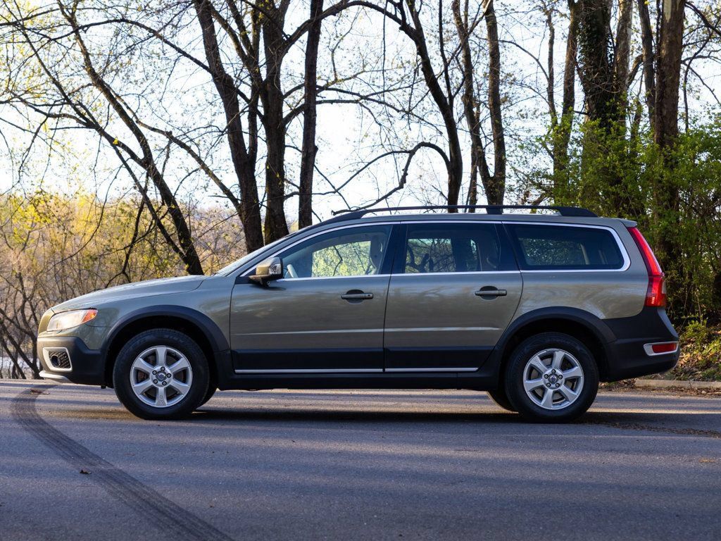 Used 2010 Volvo XC70 3.2 AWD/4WD image 15