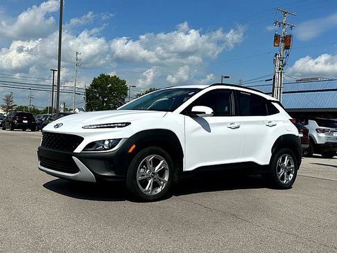 Used 2023 Hyundai Kona SEL AWD/4WD image 3