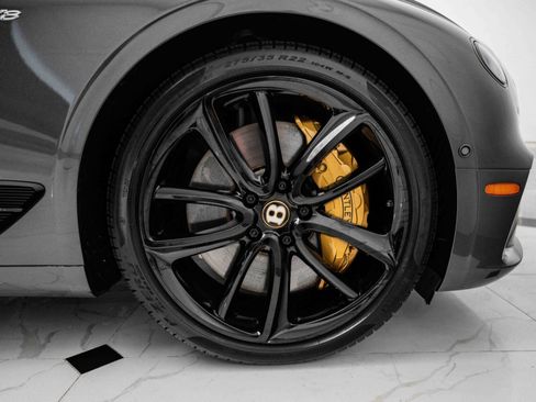 Used 2020 Bentley Continental GT image 41