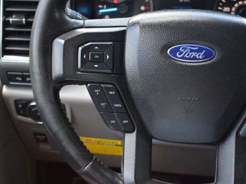 Used 2018 Ford F150 XLT w/ Equipment Group 302A Luxury AWD/4WD image 27