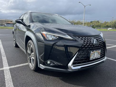 Used 2019 Lexus UX 250h image 2