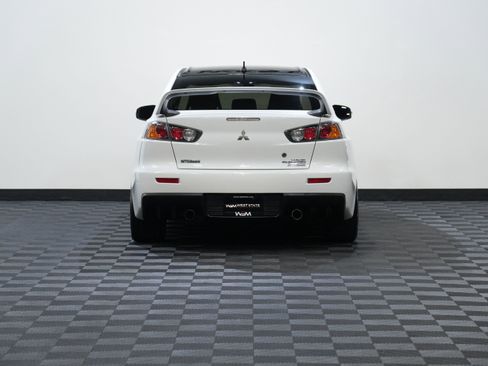 Used 2015 Mitsubishi Lancer Evolution Final Edition AWD/4WD image 7