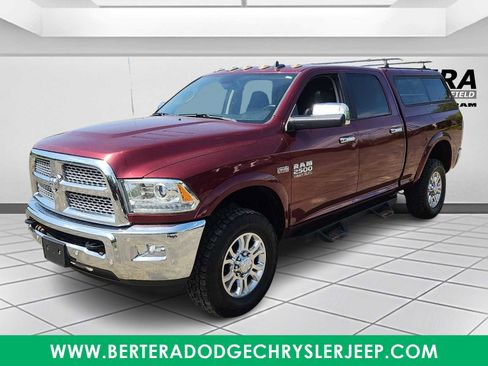 Used 2018 RAM 2500 Laramie w/ Convenience Group AWD/4WD image 3