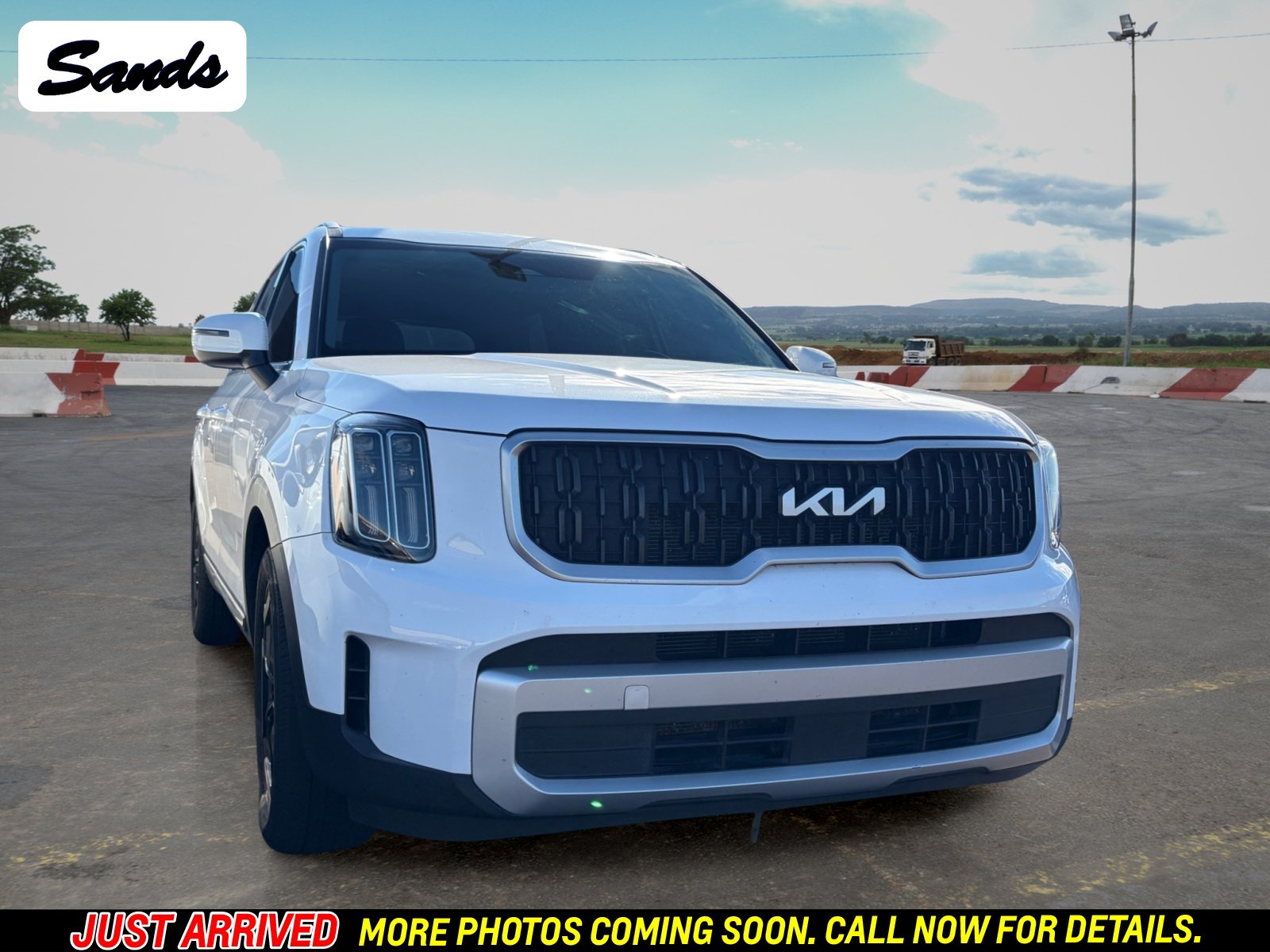 Certified 2025 Kia Telluride EX FWD image 1