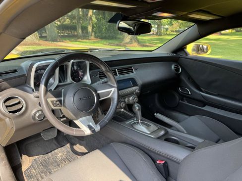 Used 2010 Chevrolet Camaro SS w/ RS Package RWD image 12