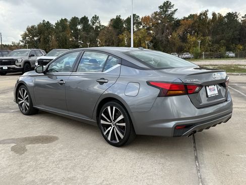 Used 2021 Nissan Altima 2.5 SR image 5