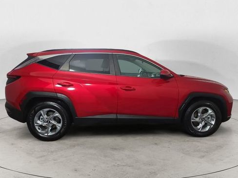 Certified 2022 Hyundai Tucson SEL FWD image 6