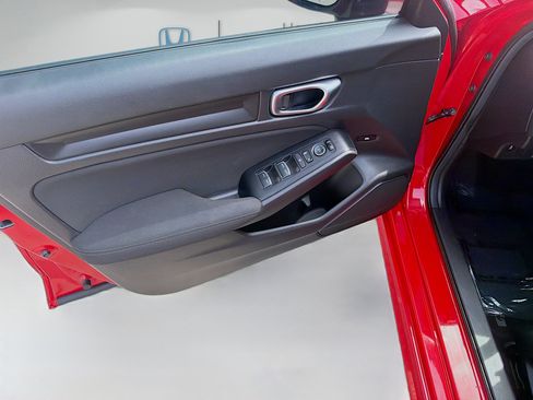 Certified 2025 Honda Civic Sport image 19