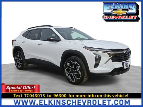 New 2026 Chevrolet Trax RS image 1