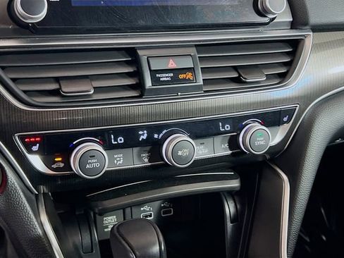 Certified 2022 Honda Accord Sport Special Edition image 13