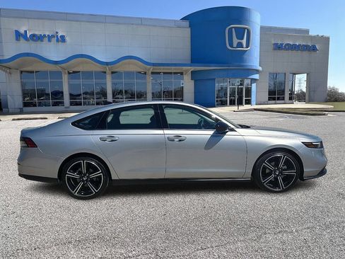 Certified 2026 Honda Accord SE image 5
