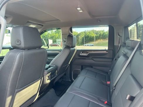 Used 2025 Chevrolet Silverado 2500 LT w/ Trail Boss Package AWD/4WD image 21