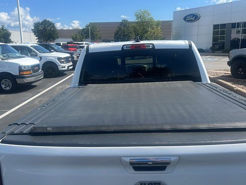 Used 2019 RAM 1500 Laramie AWD/4WD image 6