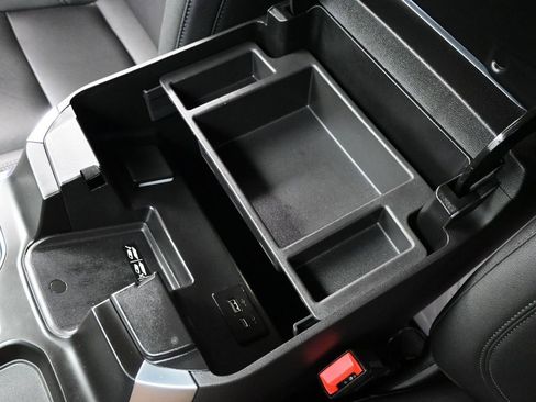 Used 2025 Chevrolet Silverado 1500 LT Trail Boss w/ Convenience Package II image 29