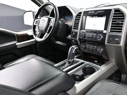 Used 2016 Ford F150 Lariat AWD/4WD image 12