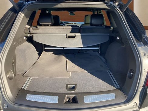 Certified 2025 Cadillac XT5 Premium Luxury image 12