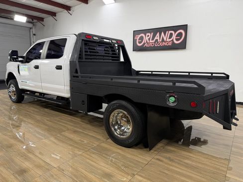 Used 2018 Ford F350 4x4 Crew Cab XL DRW w/ Power Equipment Group image 9
