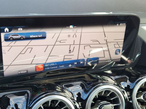 New 2025 Mercedes-Benz GLA 35 AMG 4MATIC image 19