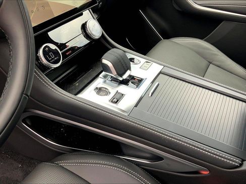 New 2026 Jaguar F-PACE R-Dynamic S AWD/4WD image 7