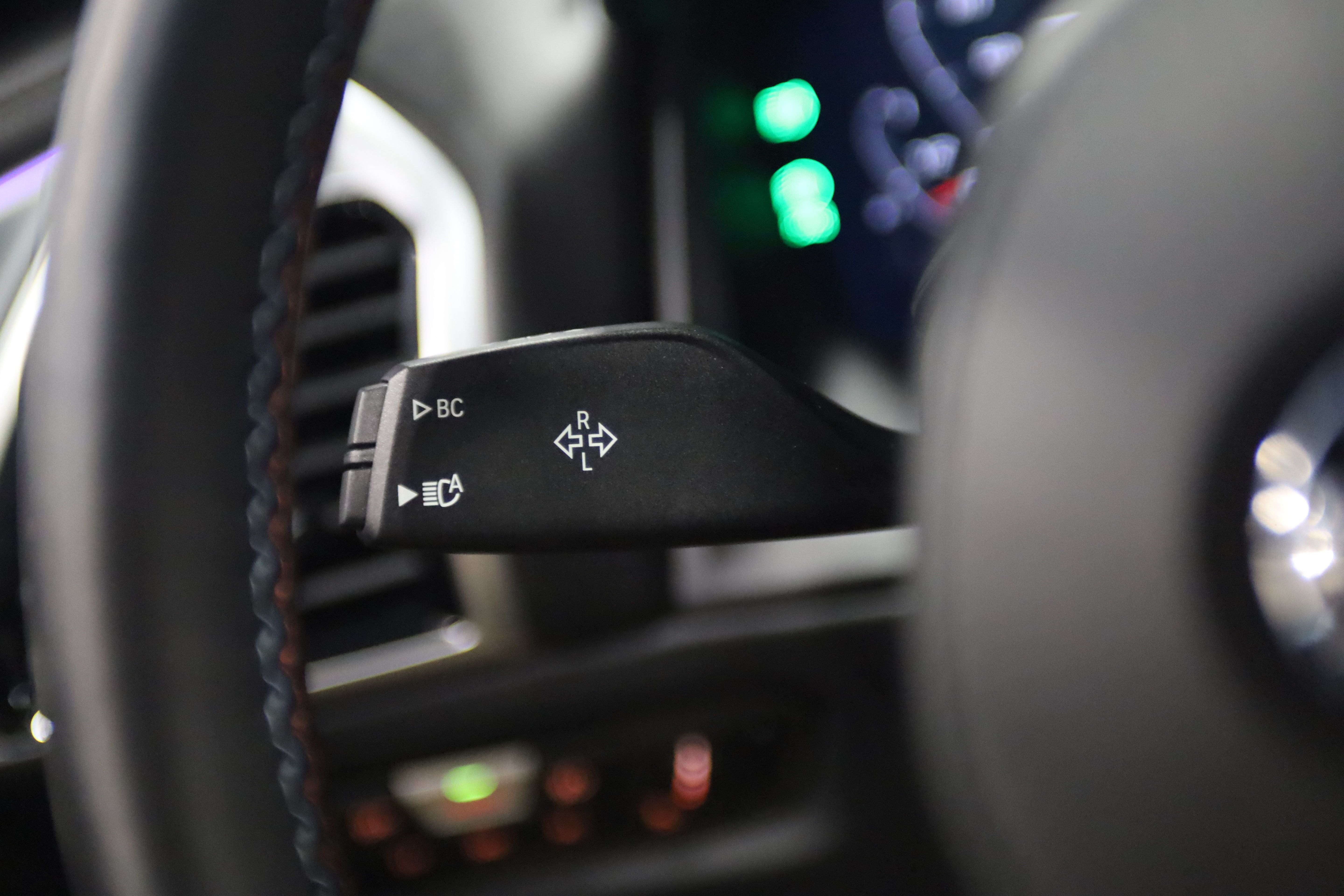 Used 2020 BMW M8 Competition AWD/4WD image 23
