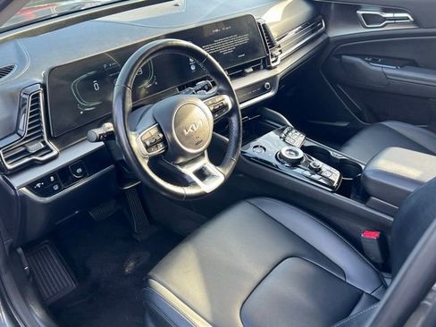 Used 2023 Kia Sportage EX image 9