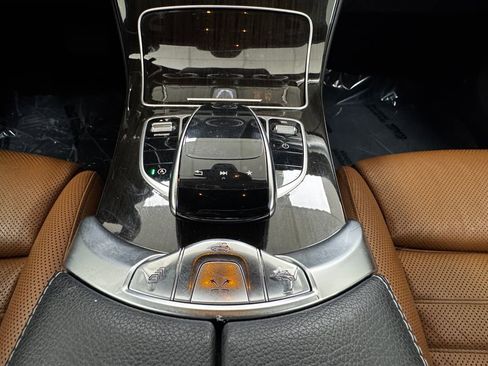 Used 2018 Mercedes-Benz C 300 4MATIC Cabriolet image 40