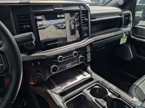 New 2026 Ford F250 Platinum AWD/4WD image 33