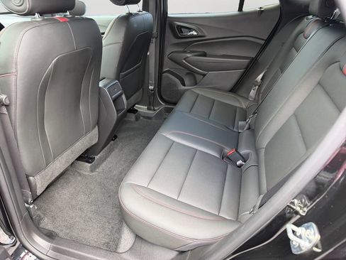 Used 2026 Chevrolet Trax RS w/ Sunroof Package FWD image 12