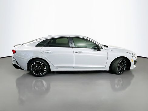 Used 2022 Kia K5 GT-Line image 8