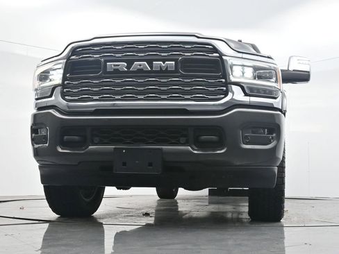 Used 2023 RAM 2500 Limited image 29