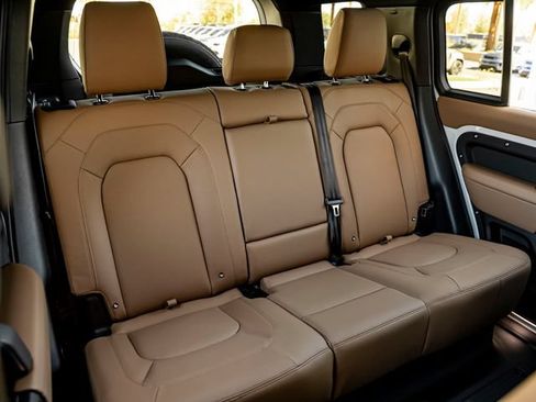New 2026 Land Rover Defender 110 S AWD/4WD image 34